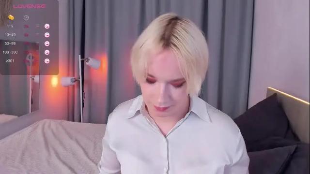 Image 7 of michael_swan Stream on Chaturbate on 1 month ago