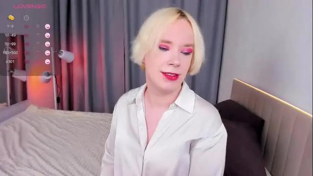 Image 3 of michael_swan Stream on Chaturbate on 1 month ago