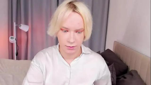 Image 2 of michael_swan Stream on Chaturbate on 24 days ago