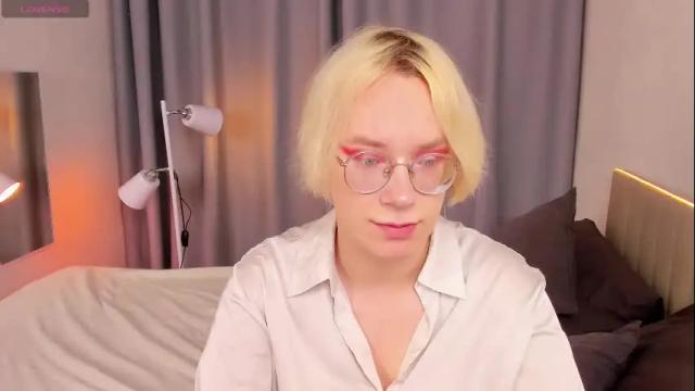 Image 3 of michael_swan Stream on Chaturbate on 10 days ago