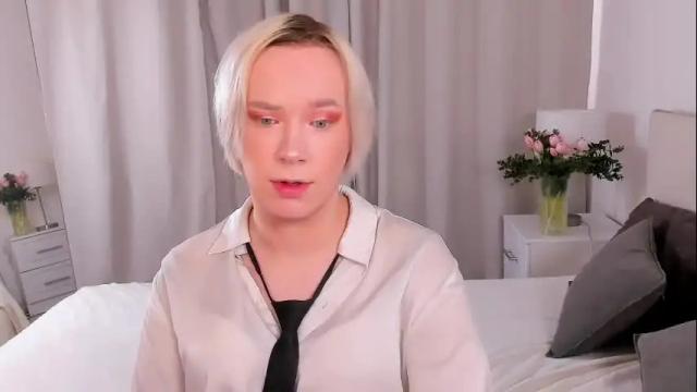 Image 2 of michael_swan Stream on Chaturbate on 1 month ago