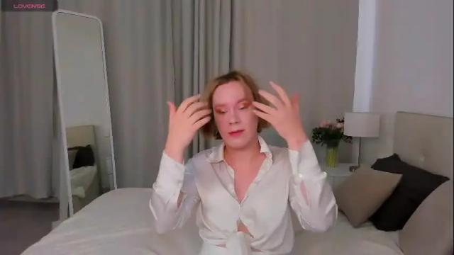 Image 2 of michael_swan Stream on Chaturbate on 17 days ago