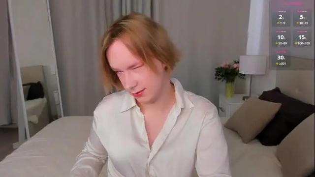 Image 8 of michael_swan Stream on Chaturbate on 17 days ago