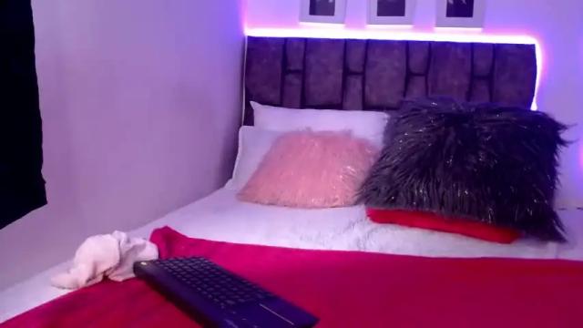 Image 4 of michel_morrinson Stream on Chaturbate on 17 months ago