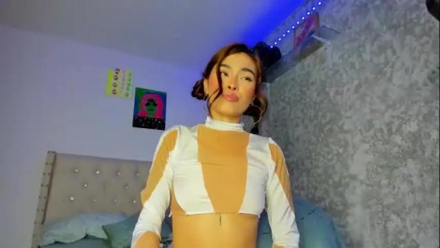 Image 12 of michele_rooss00 Stream on Chaturbate on 17 days ago