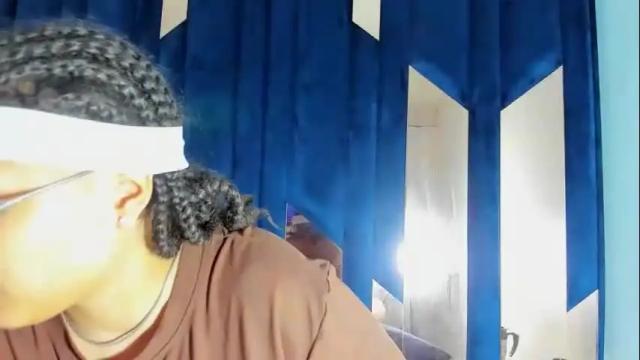 Image 7 of michell_rs Stream on Chaturbate on 1 month ago