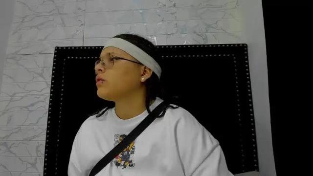 Thumbnail 1, michell_rs's Stream at Chaturbate, 1 month ago