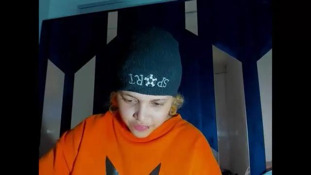 Image 4 of michell_rs Stream on Chaturbate on 1 month ago