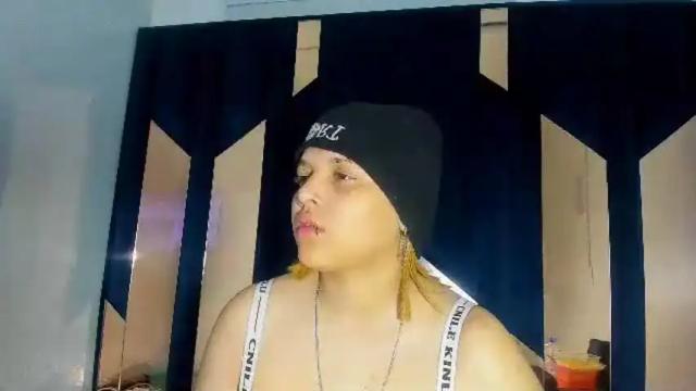 Image 10 of michell_rs Stream on Chaturbate on 1 month ago