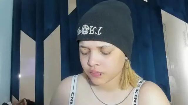 Image 2 of michell_rs Stream on Chaturbate on 1 month ago