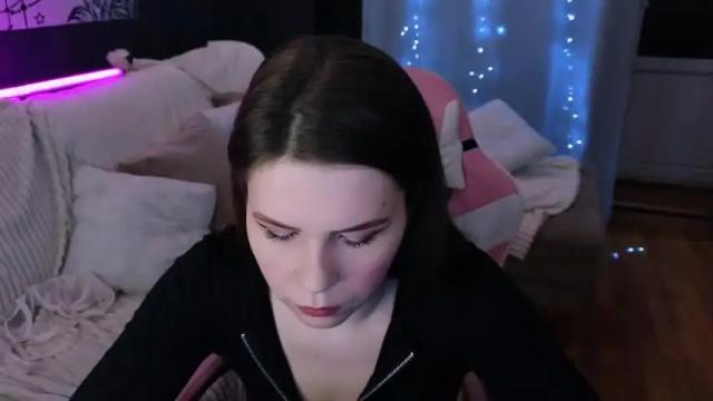 Image 2 of michelle__storm Stream on Chaturbate on 13 months ago