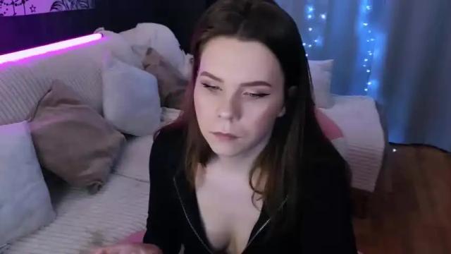 Image 12 of michelle__storm Stream on Chaturbate on 13 months ago