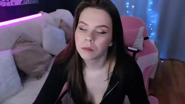 Image 4 of michelle__storm Stream on Chaturbate on 13 months ago
