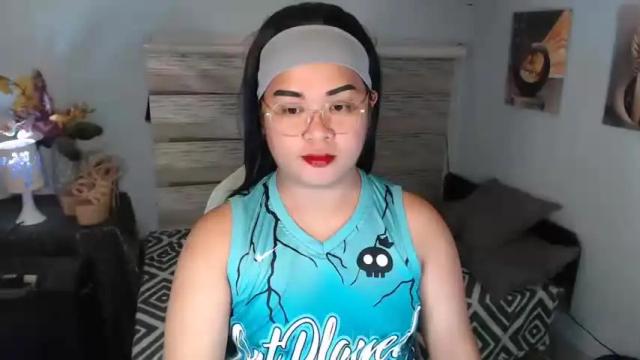 Image 2 of michellechannelxxx Stream on Chaturbate on 12 months ago