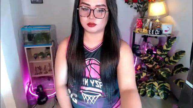Thumbnail 1, michellechannelxxx's Stream at Chaturbate, 2 months ago