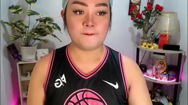 Image 2 of michellechannelxxx Stream on Chaturbate on 29 days ago
