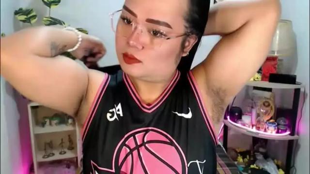 Image 4 of michellechannelxxx Stream on Chaturbate on 29 days ago