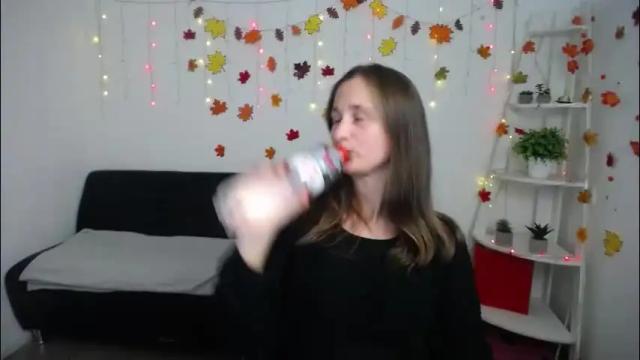 Image 12 of michellee11 Stream on Chaturbate on 1 month ago