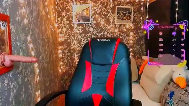 Image 6 of michelleevie Stream on Chaturbate on 3 days ago