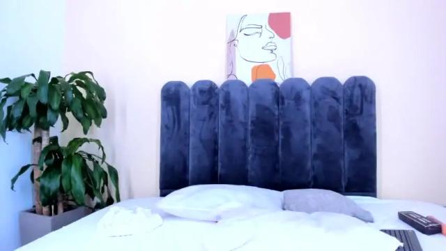 Thumbnail 1, michellejohnson_'s Stream at Chaturbate, 14 months ago