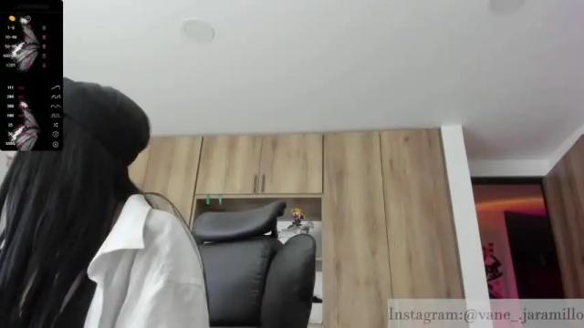 Thumbnail 1, michellelyonnee's Stream at Chaturbate, 19 months ago
