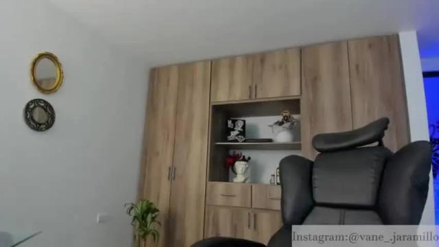 Thumbnail 1, michellelyonnee's Stream at Chaturbate, 19 months ago