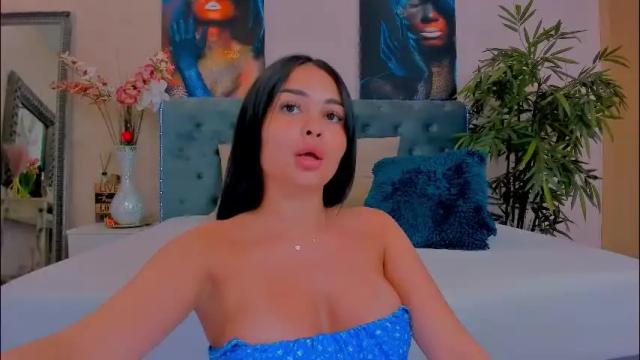 Image 12 of michellereys Stream on Chaturbate on 4 days ago