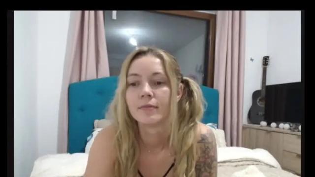 Image 10 of michellesophia Stream on Chaturbate on 14 months ago