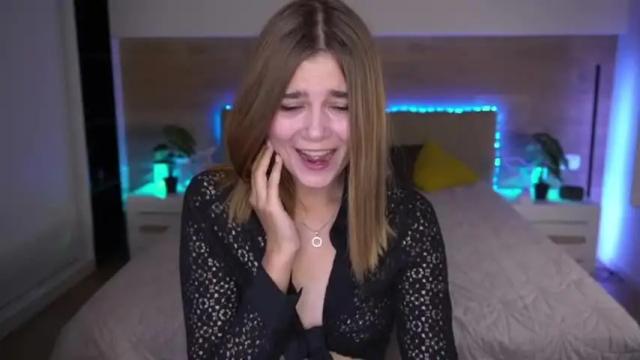 Image 10 of michelleysun Stream on Chaturbate on 20 months ago