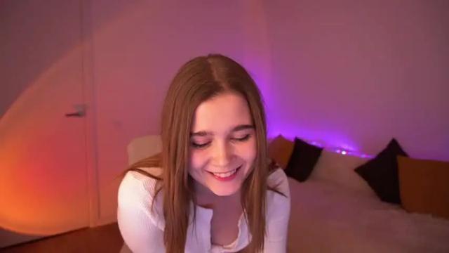 Image 7 of michelleysun Stream on Chaturbate on 16 months ago