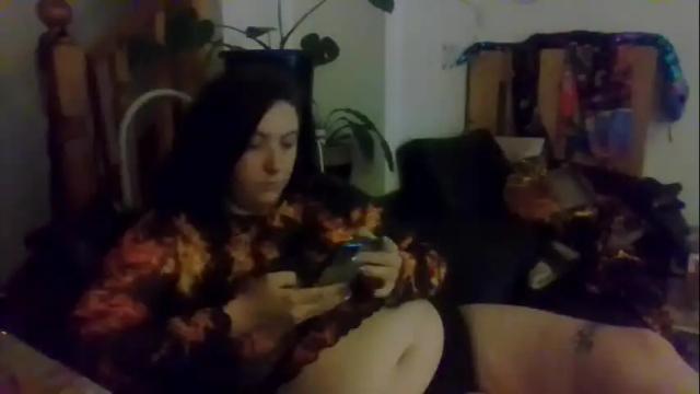 Image 11 of mickeybeebop Stream on Chaturbate on 16 months ago