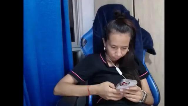 Image 3 of miculohot Stream on Chaturbate on 24 days ago