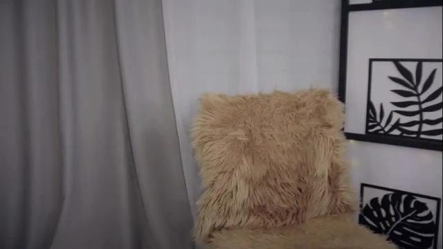 Image 4 of midnightkiss_ Stream on Chaturbate on 1 month ago