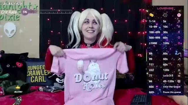 Image 6 of midnightpixie Stream on Chaturbate on 20 days ago