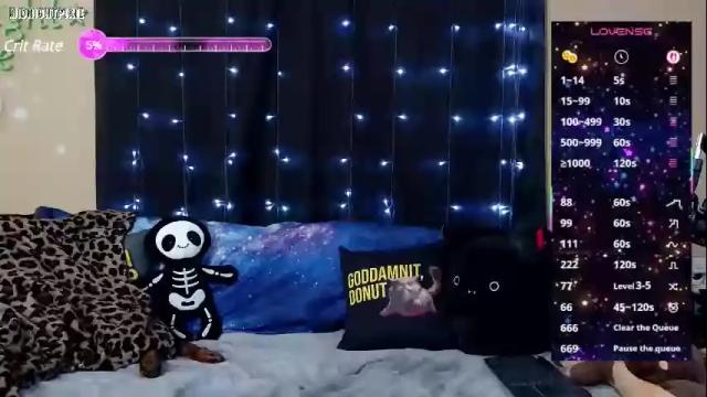 Image 3 of midnightpixie Stream on Chaturbate on 13 days ago