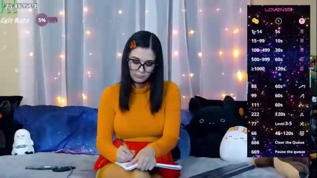 Image 4 of midnightpixie Stream on Chaturbate on 27 days ago