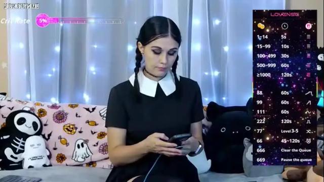 Image 2 of midnightpixie Stream on Chaturbate on 20 days ago