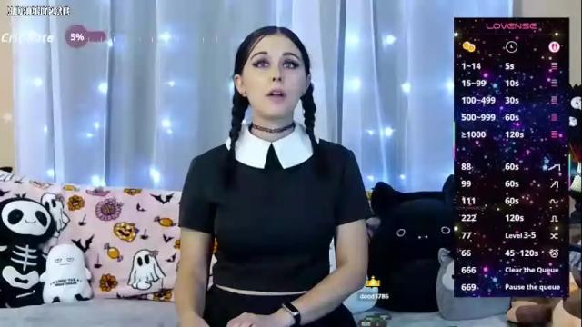 Image 6 of midnightpixie Stream on Chaturbate on 20 days ago