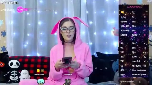 Image 4 of midnightpixie Stream on Chaturbate on 19 days ago