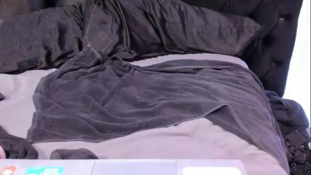 Image 11 of midnightrose11 Stream on Chaturbate on 13 months ago