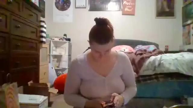 Image 3 of midnightsun0926 Stream on Chaturbate on 16 months ago