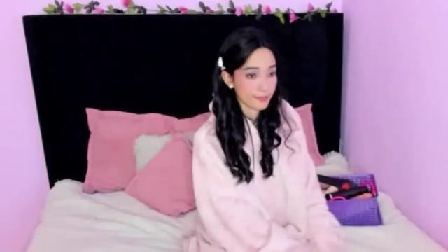 Image 8 of midori_bak_ Stream on Chaturbate on 15 months ago