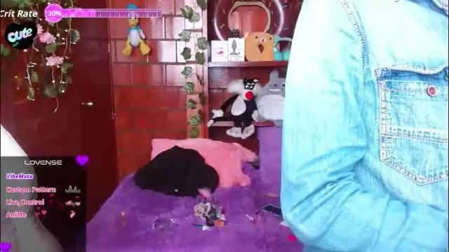 Image 8 of midoriquinn Stream on Chaturbate on 1 month ago