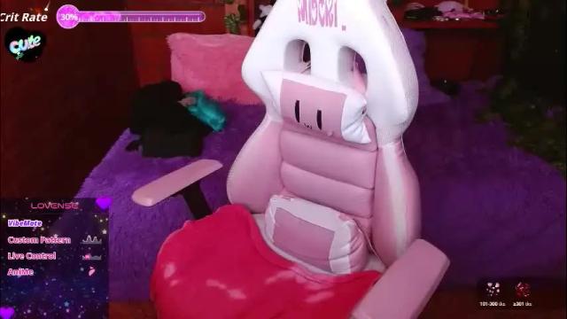 Image 7 of midoriquinn Stream on Chaturbate on 29 days ago