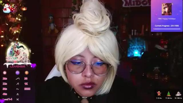 Image 2 of midoriquinn Stream on Chaturbate on 1 month ago