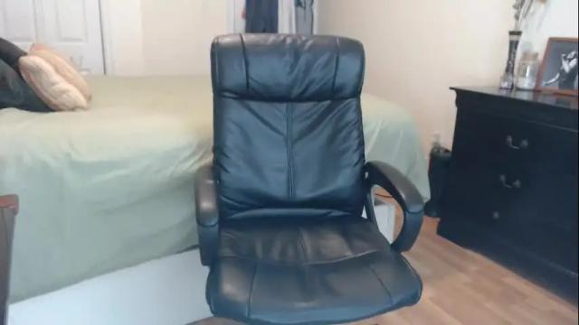 Image 11 of midsummernightsdream Stream on Chaturbate on 1 month ago