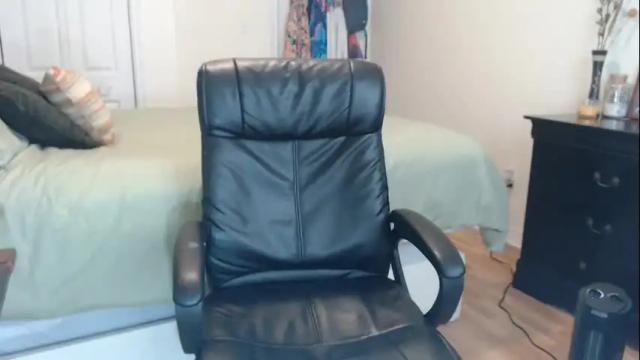 Image 10 of midsummernightsdream Stream on Chaturbate on 28 days ago