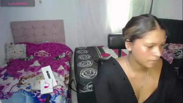 Image 12 of miel_canela Stream on Chaturbate on 1 month ago