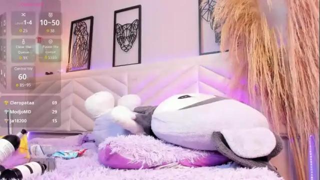 Image 12 of miia__baker Stream on Chaturbate on 1 month ago