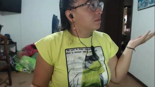 Image 8 of miia_big1boobs Stream on Chaturbate on 11 days ago